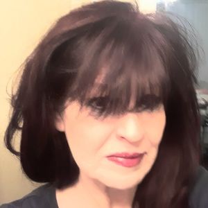 Meet your Posher, Renay